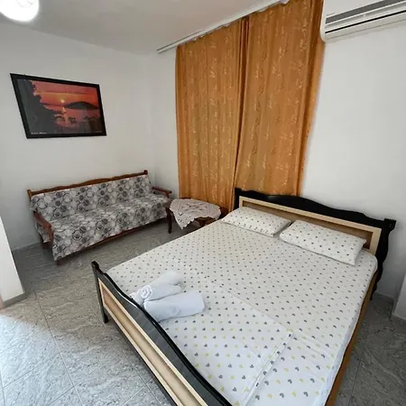 Green Apartments Ksamil Exterior photo