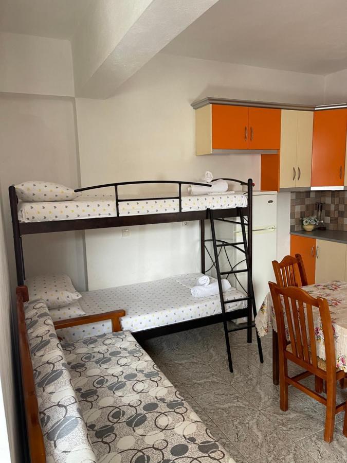 Apartment Green Apartments Ksamil